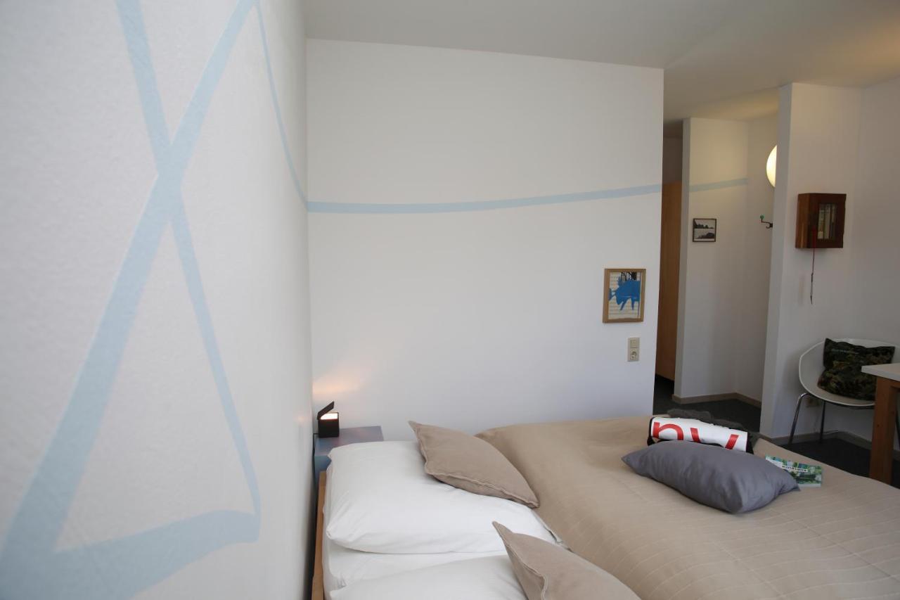 Alanus Gastehaus Hotel Alfter ภายนอก รูปภาพ
