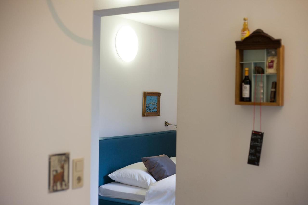 Alanus Gastehaus Hotel Alfter ภายนอก รูปภาพ