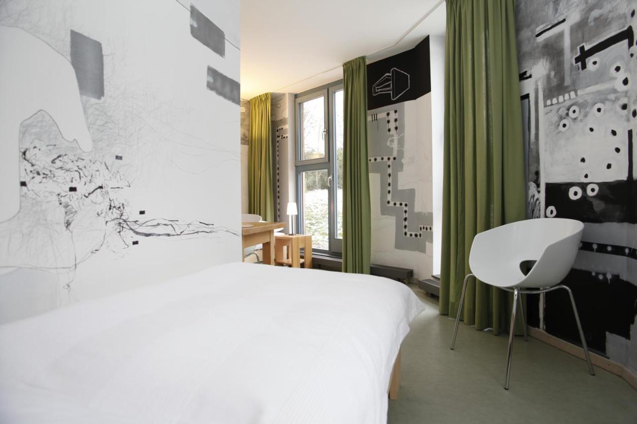 Alanus Gastehaus Hotel Alfter ภายนอก รูปภาพ